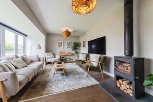 Living room- click for photo gallery